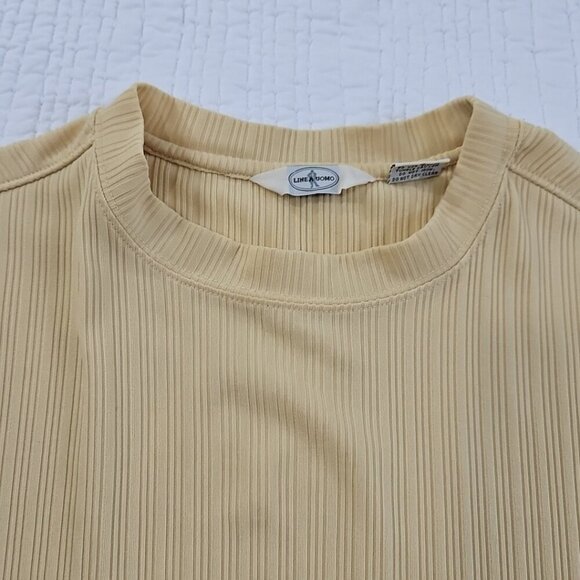 Line A Uomo Crewneck T-Shirt Men's XXL Butter Yellow Stretch Textured EUC - Picture 4 of 11